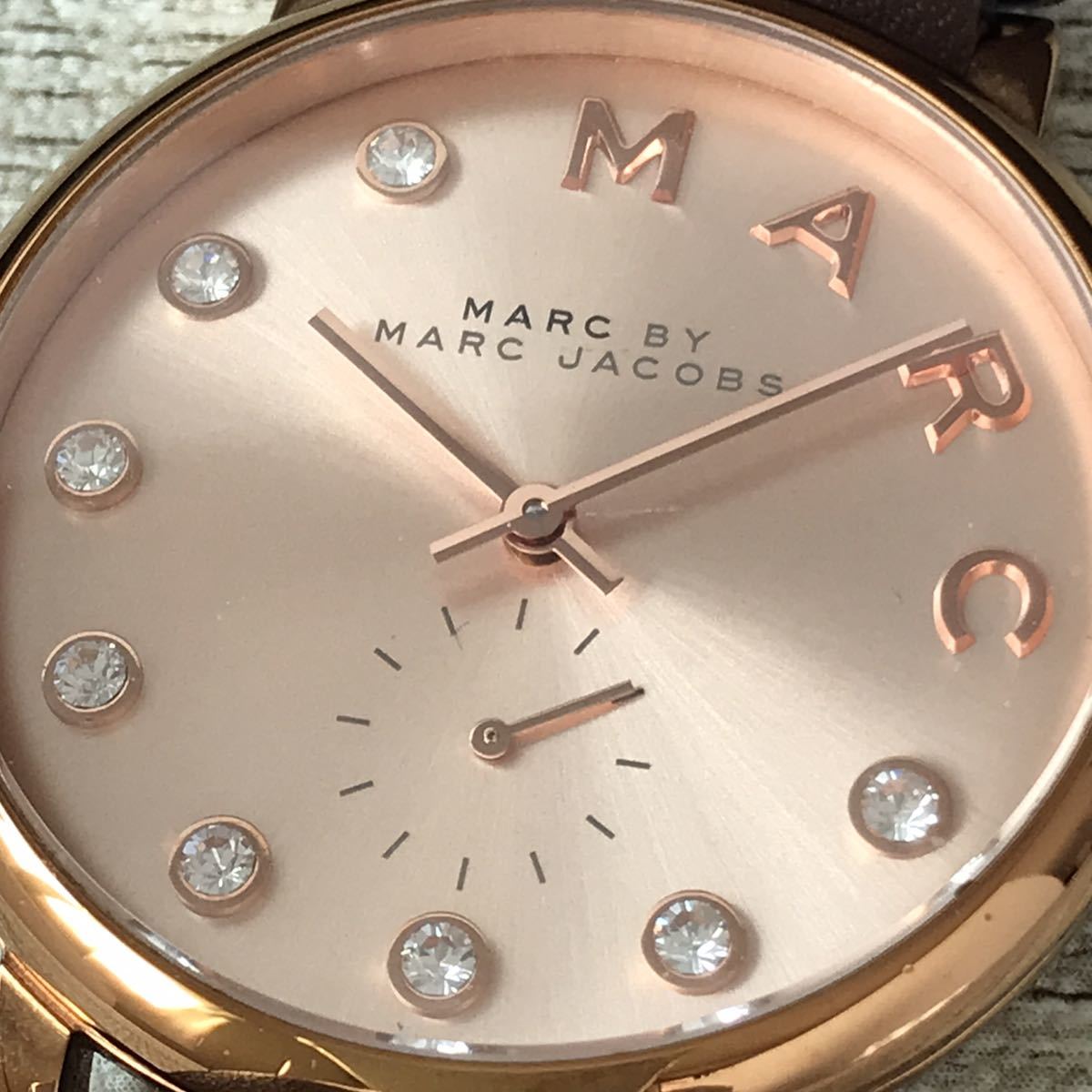  Shop Authentic Marc Jacobs Baker Rose Gold Dial Grey Leather Strap Watch for Women - MBM1400 - Luxxuri