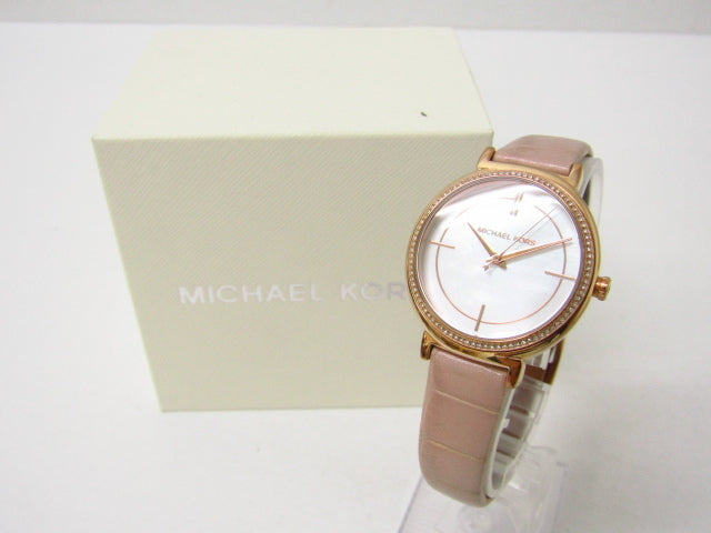 Shop Authentic Michael Kors Cinthia Mother of Pearl Dial Pink Leather Strap Watch for Women - MK2663 - Luxxuri