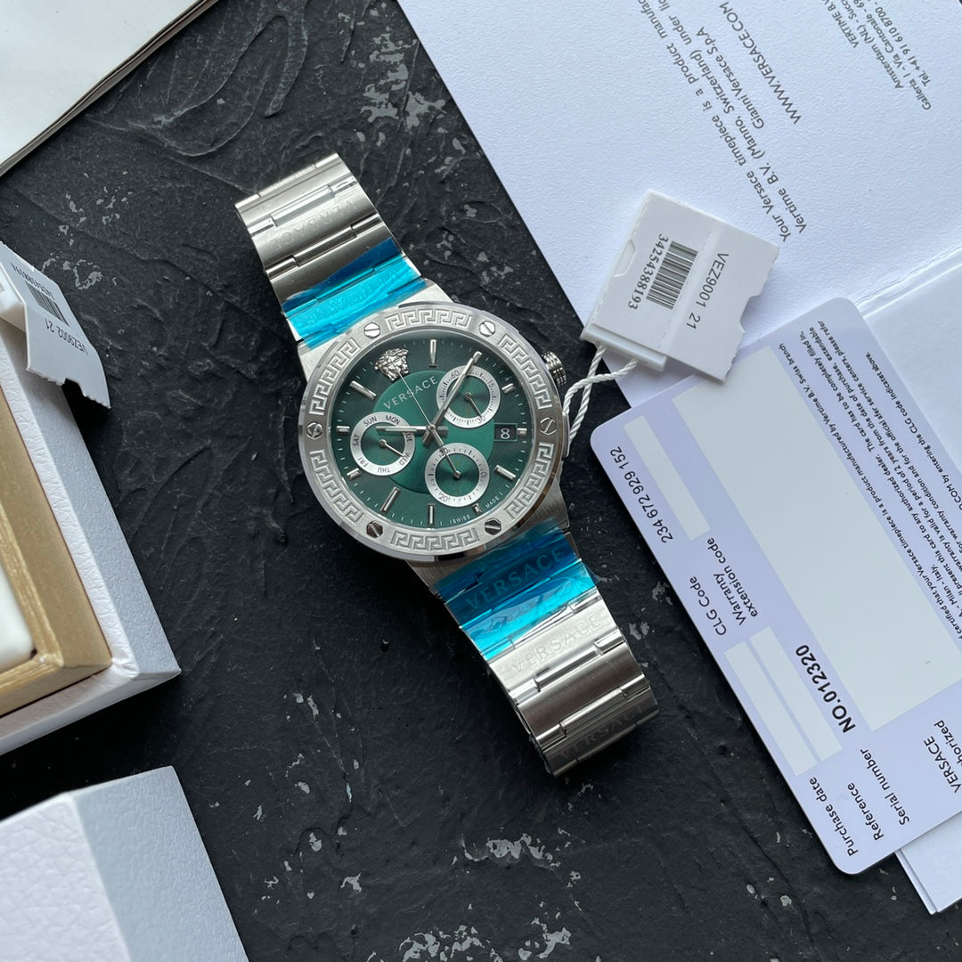  Shop Authentic Versace Grace Chronograph Quartz Green Dial Silver Steel Strap Watch For Men - VEZ900121 - Luxxuri