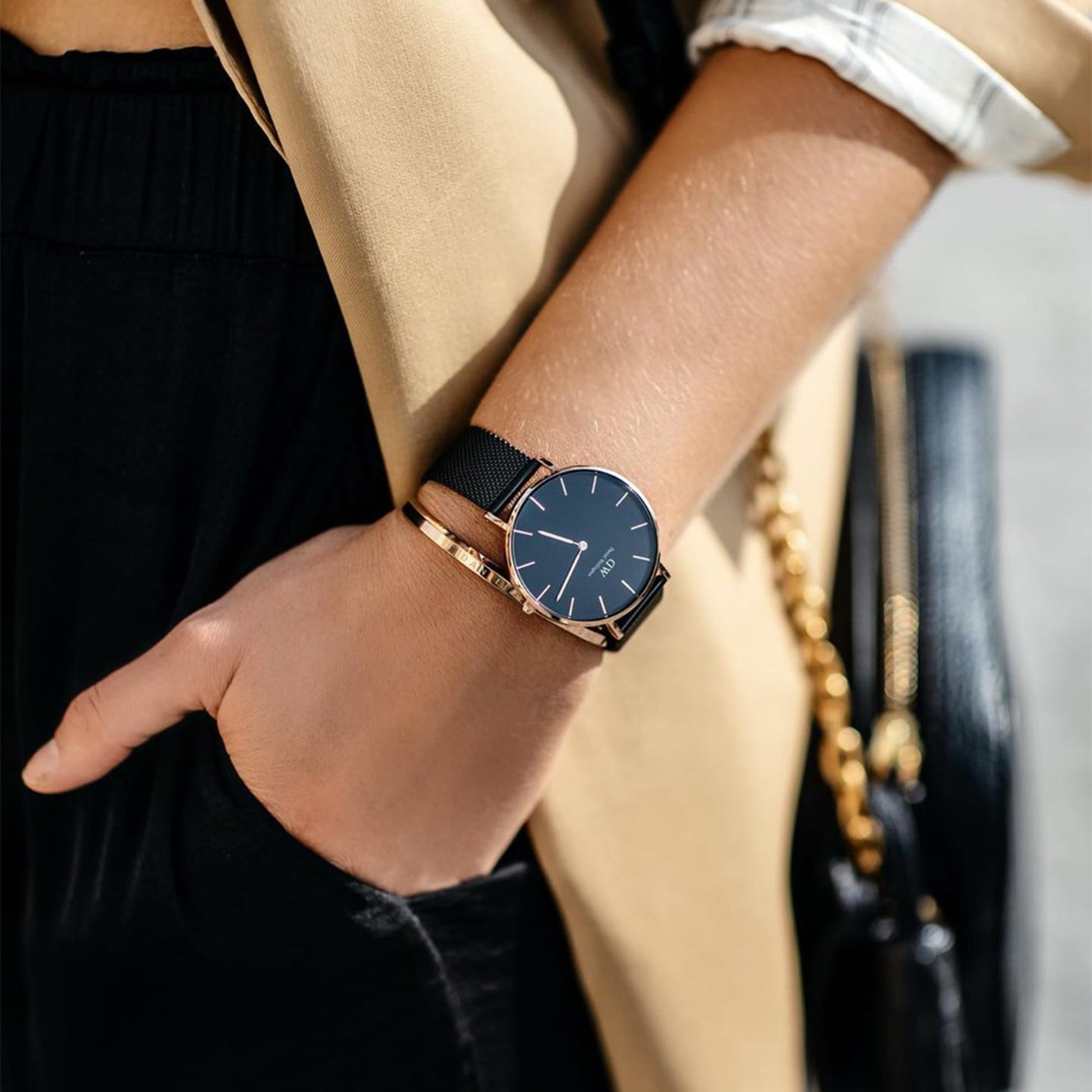  Shop Authentic Daniel Wellington Classic Petite Bristol Black Dial Brown Leather Strap Watch For Women - DW00100221 - Luxxuri