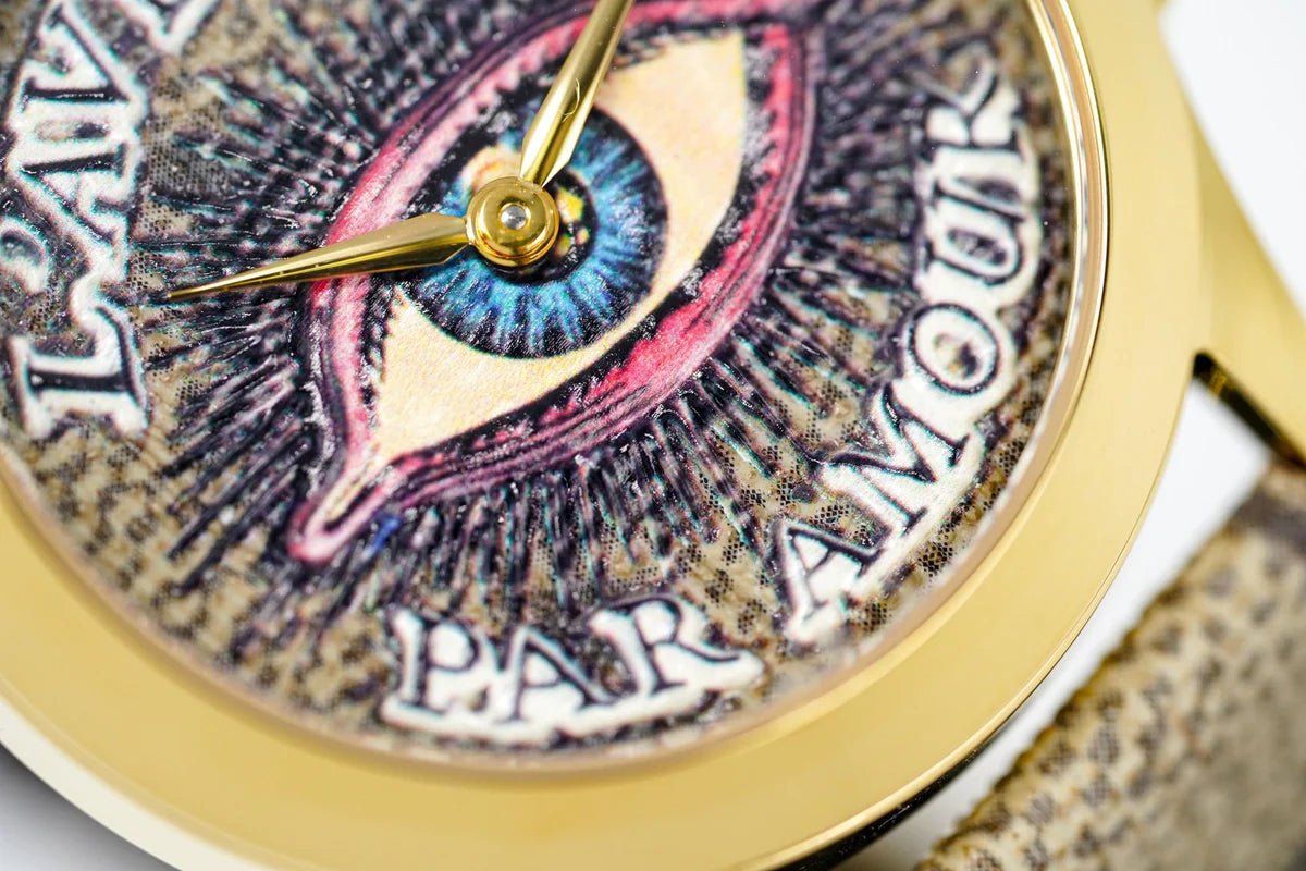  Shop Authentic Gucci G Timeless Eye Beige Dial Beige Leather Strap Watch For Men - YA1264022 - Luxxuri