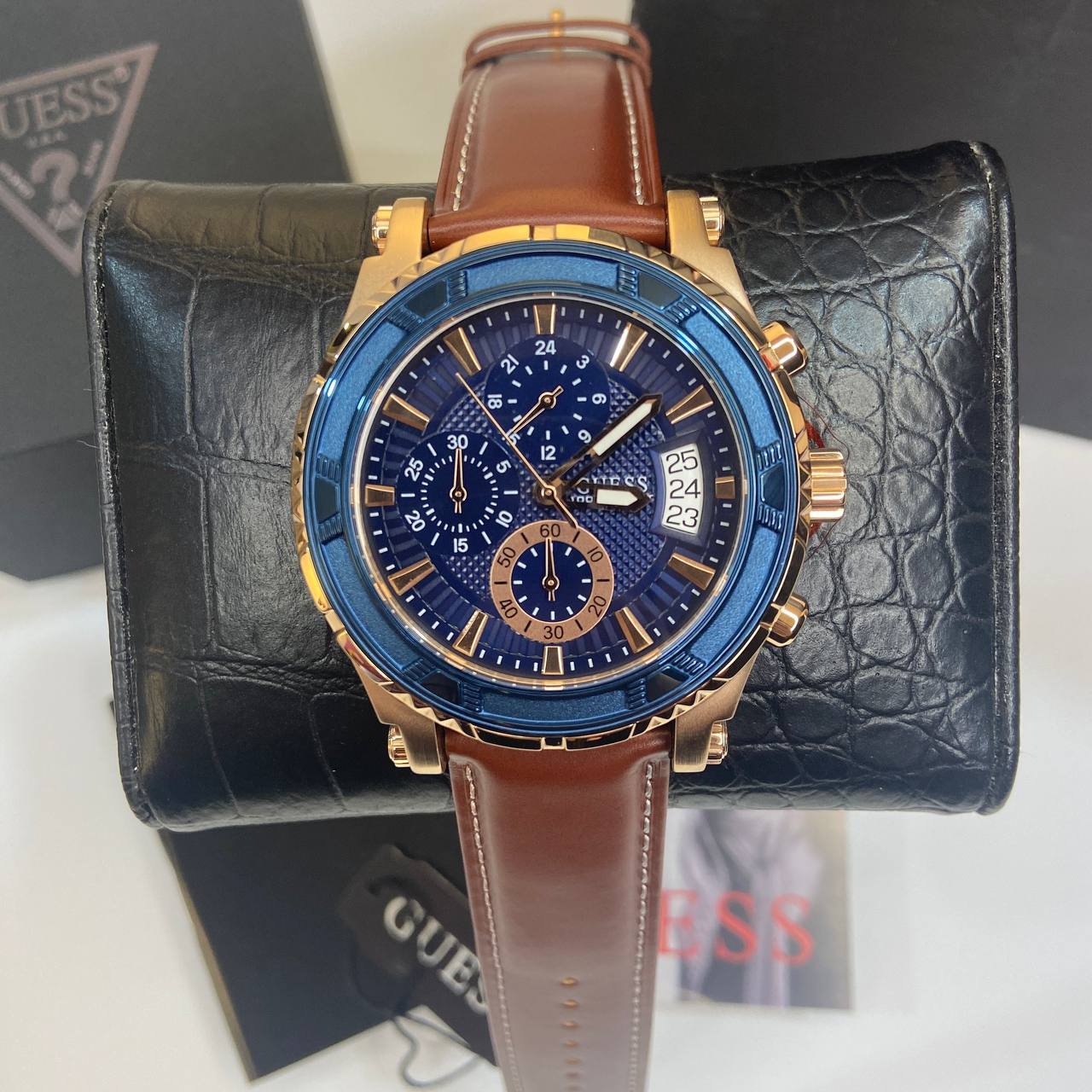  Shop Authentic Guess Pinnacle Chronograph Quartz Blue Dial Brown Leather Strap Watch For Women - W0673G3 - Luxxuri