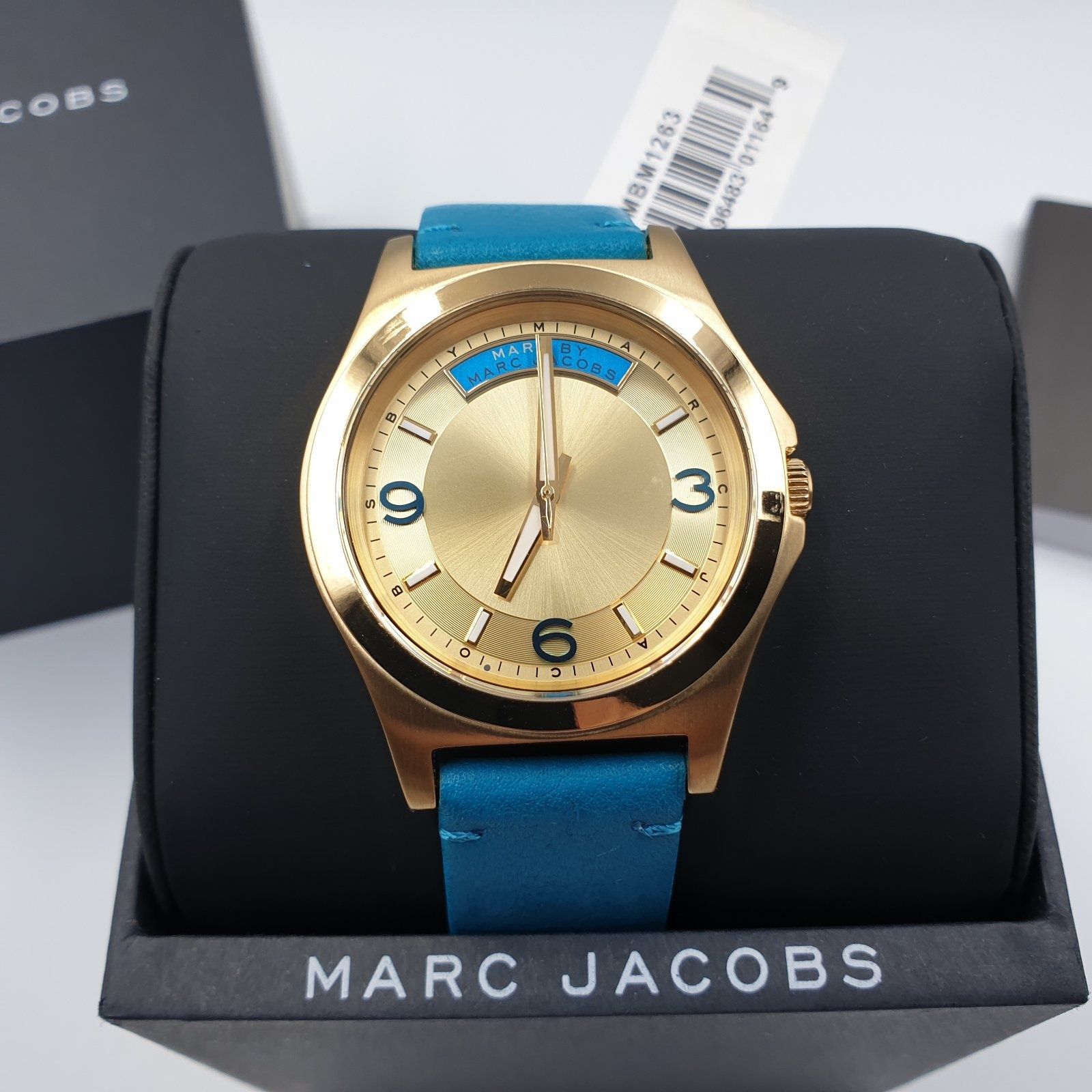  Shop Authentic Marc Jacobs Baby Dave Gold Dial Blue Leather Strap Watch for Women - MBM1263 - Luxxuri