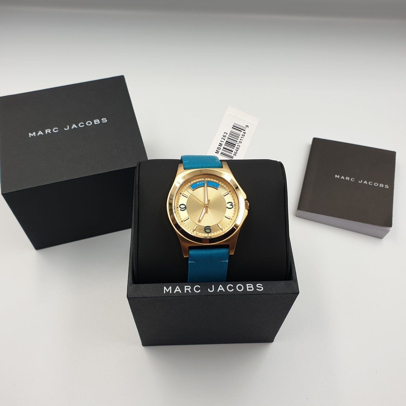  Shop Authentic Marc Jacobs Baby Dave Gold Dial Blue Leather Strap Watch for Women - MBM1263 - Luxxuri