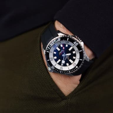  Shop Authentic Breitling Superocean Automatic 46 Black Dial Black Rubber Strap Watch for Men - A17378211B1S1 - Luxxuri