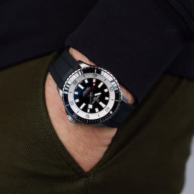  Shop Authentic Breitling Superocean Automatic 42 Black Dial Black Rubber Strap Watch for Men - A17375211B1S1 - Luxxuri