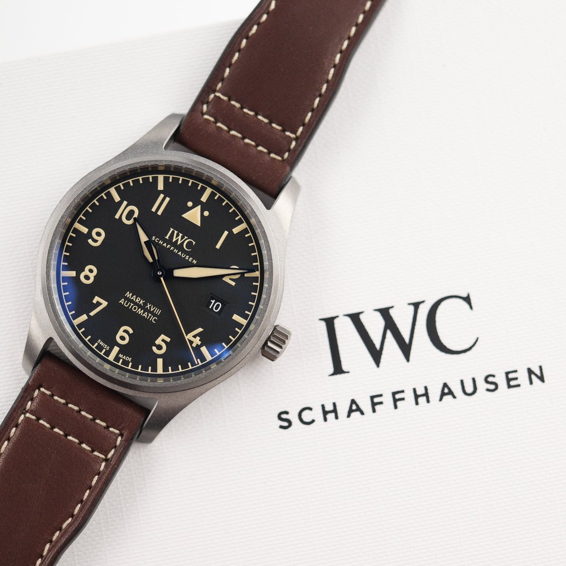  Shop Authentic IWC Pilot's Watch Mark XVIII 40mm Black Dial Brown Leather Strap Watch for Men - IW327006 - Luxxuri