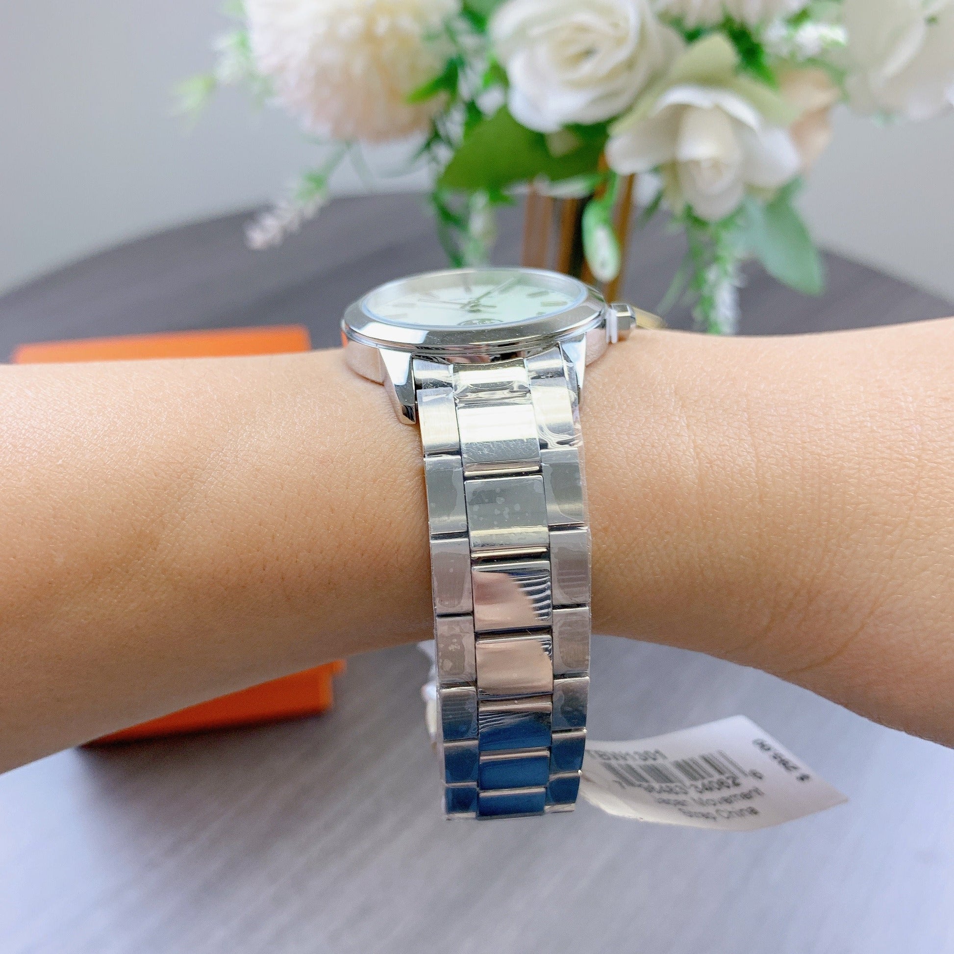 Tory Burch Collins White Dial Silver Steel Strap Watch for Women - TBW1301