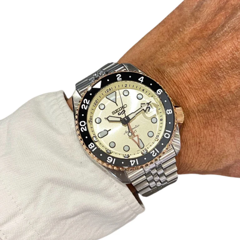  Shop Authentic Seiko 5 GMT Sport Asia Exclusive Limited Edition Off White Dial Silver Steel Strap Watch for Men - SSK046K1 - Luxxuri