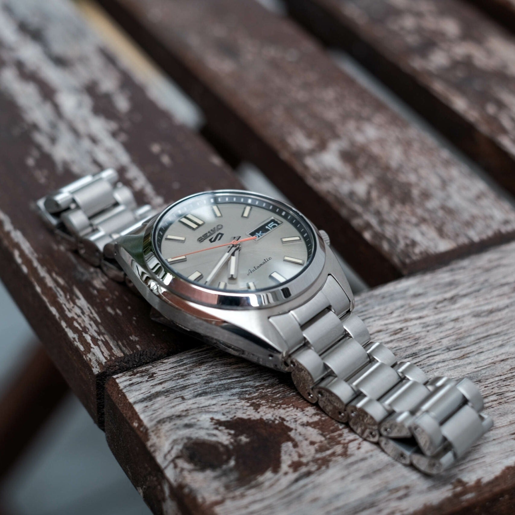  Shop Authentic Seiko 5 Sports SNXS Series Automatic Beige Dial Silver Steel Strap Watch for Men - SRPK91K1 - Luxxuri