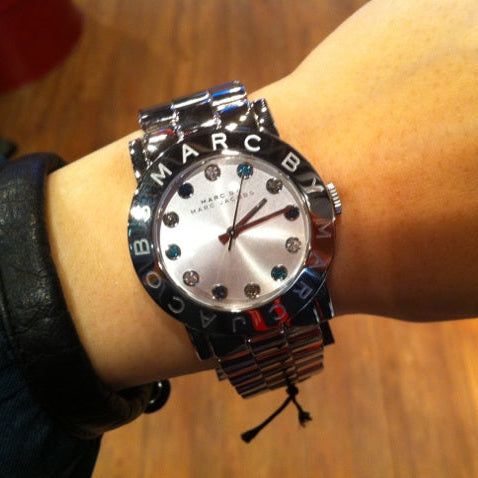  Shop Authentic Marc Jacobs Amy White Dial Silver Steel Strap Watch for Women - MBM3140 - Luxxuri