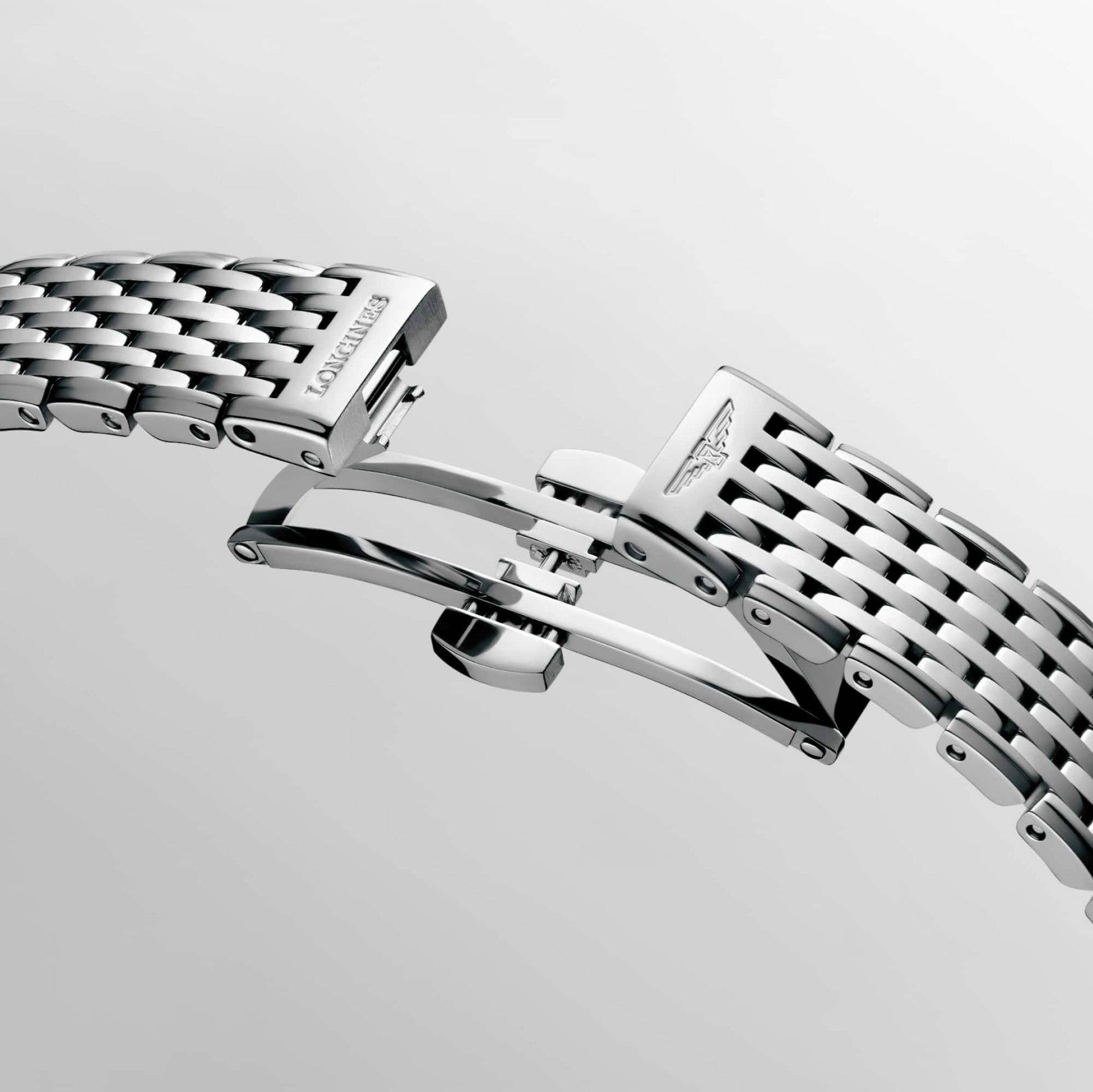  Shop Authentic Longines La Grande Classique White Dial Silver Steel Strap Watch for Women - L4.209.4.71.6 - Luxxuri