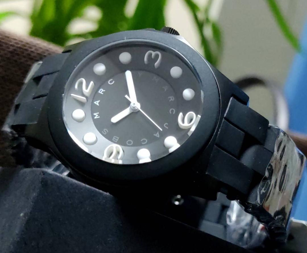 Marc Jacobs Pelly Black Dial Black Silicone Strap Watch for Women - MBM2527