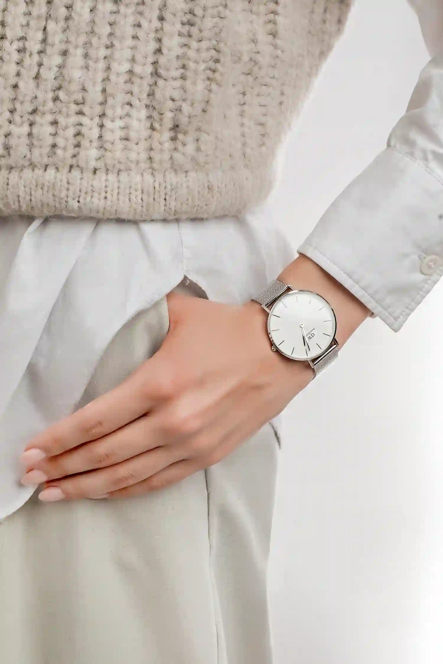  Shop Authentic Daniel Wellington Petite Sterling Quartz White Dial Silver Mesh Bracelet Watch For Men - DW00100306 - Luxxuri