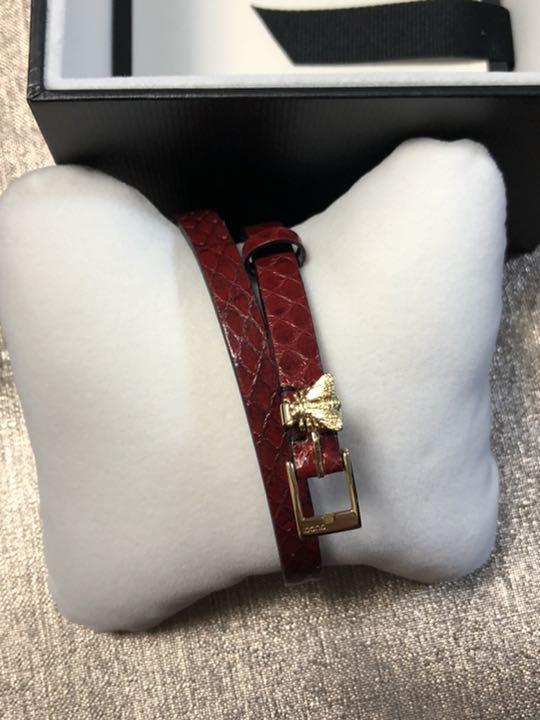 Gucci G Frame White Dial Red Leather Strap Watch For Women - YA128524