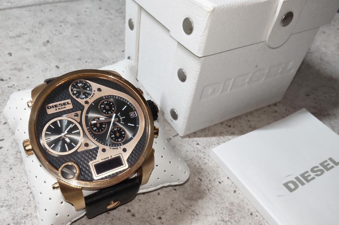  Shop Authentic Diesel Big Daddy Gold & Black Dial Black Leather Strap Watch For Men - DZ7261 - Luxxuri