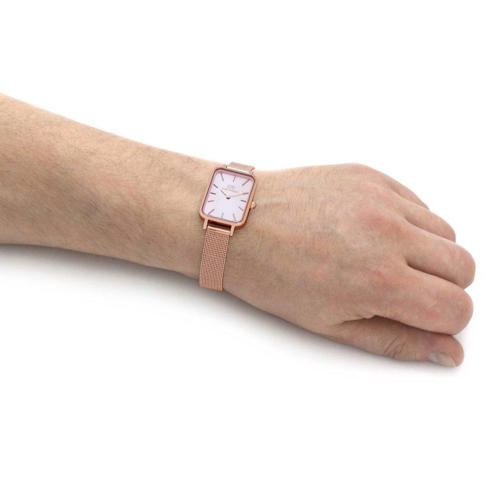  Shop Authentic Daniel Wellington Quadro Pressed Melrose Pink Dial Pink Mesh Bracelet Watch For Women - DW00100510 - Luxxuri