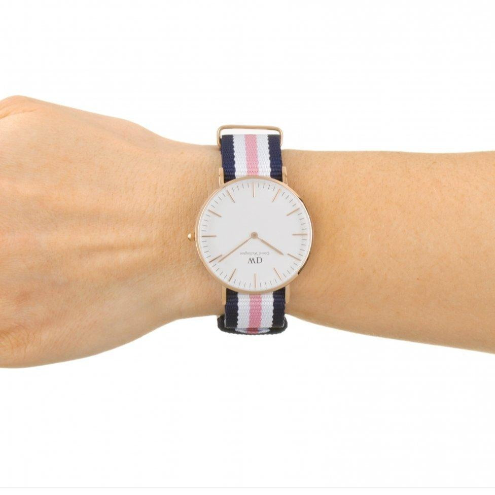 Shop Authentic Daniel Wellington Classic South Hampton White Dial Two Tone Nylon Strap Watch For Women - DW00100034 - Luxxuri