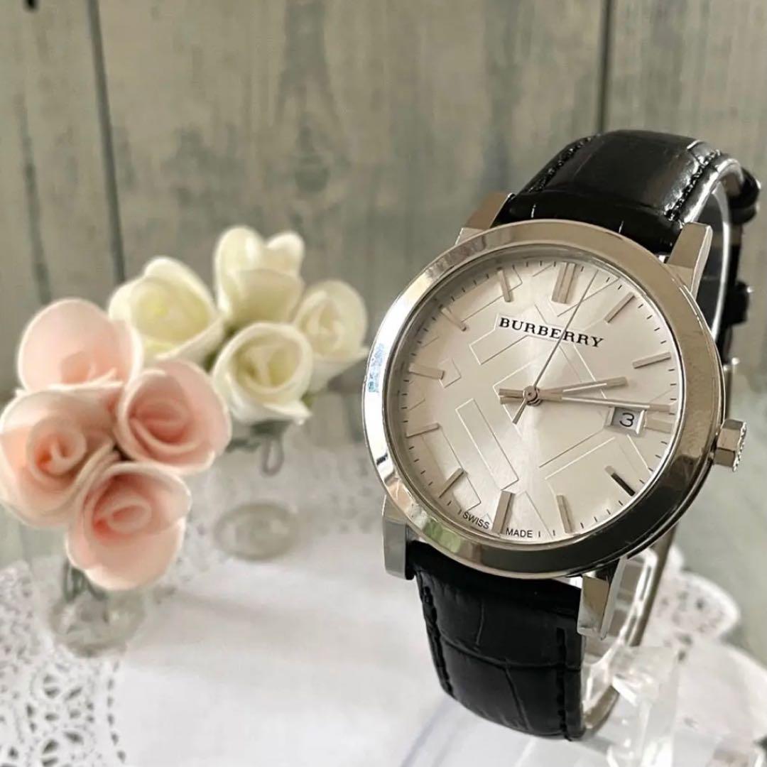  Shop Authentic Burberry The City White Dial Black Leather Strap Watch for Men - BU9008 - Luxxuri