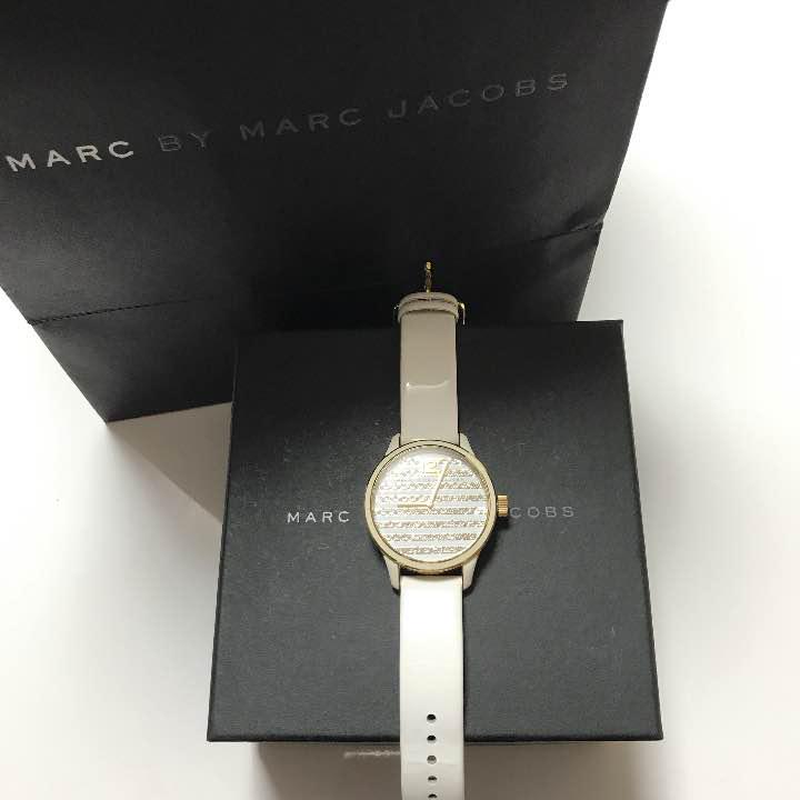  Shop Authentic Marc Jacobs Lidia Stripe White Dial White Leather Strap Watch for Women - MBM1164 - Luxxuri