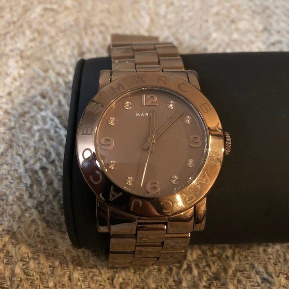  Shop Authentic Marc Jacobs Amy Brown Dial Brown Steel Strap Watch for Women - MBM3119 - Luxxuri