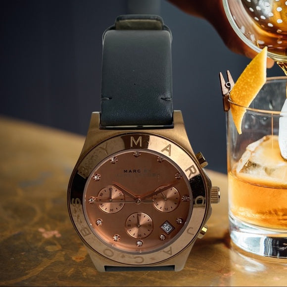  Shop Authentic Marc Jacobs Blade Chronograph Rose Gold Dial Black Leather Strap Watch for Women - MBM1188 - Luxxuri