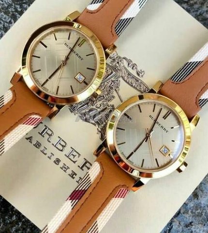  Shop Authentic Burberry The City Gold Dial Brown Leather Strap Watch for Women - BU9133 - Luxxuri