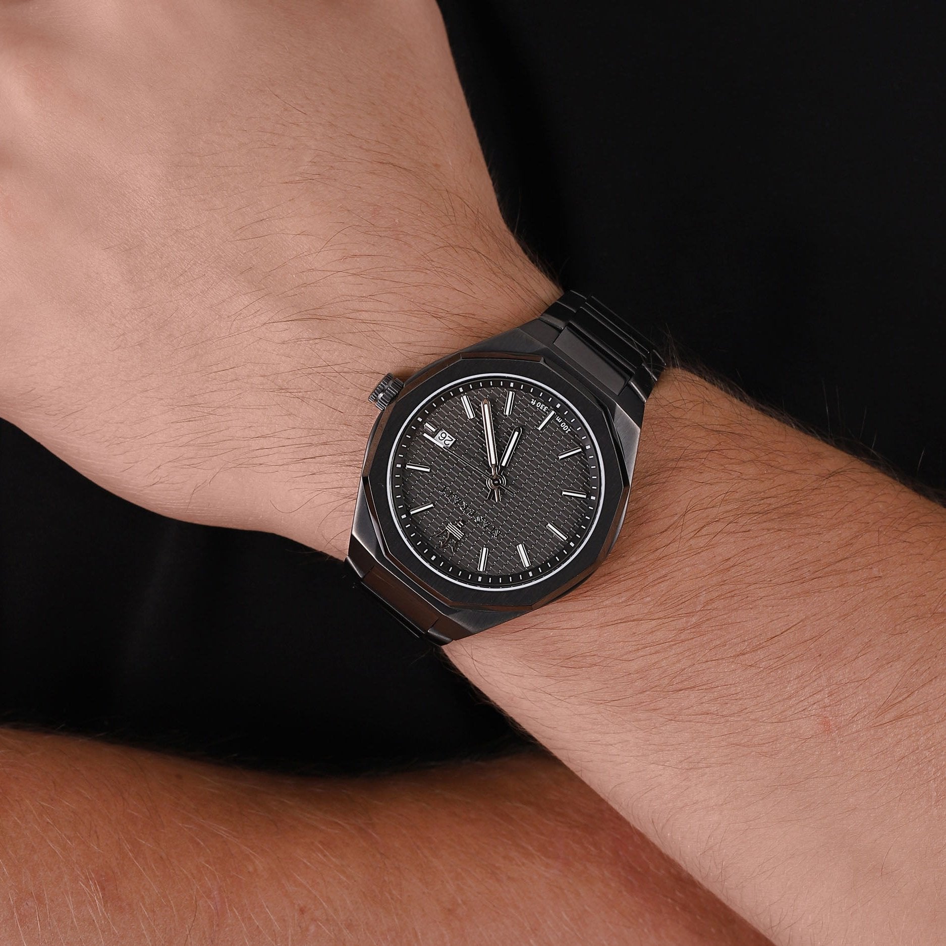  Shop Authentic Maserati Stile Quartz Black Dial Black Steel Strap Watch For Men - R8853142001 - Luxxuri