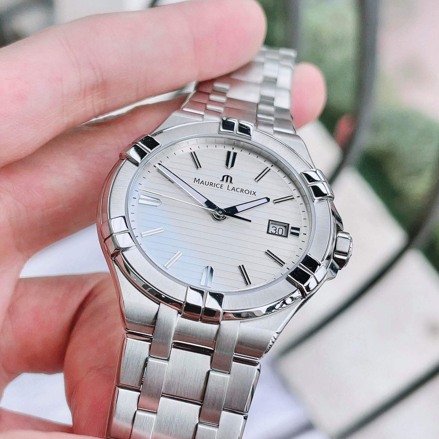  Shop Authentic Maurice Lacroix Aikon Date White Dial Silver Steel Strap Watch for Men - AI1008-SS002-131-1 - Luxxuri