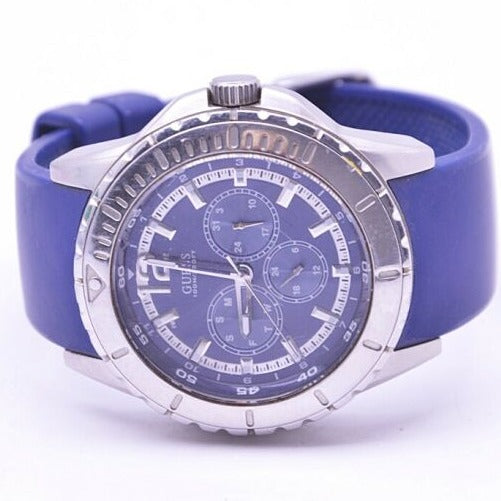  Shop Authentic Guess Maverick Black Dial Rubber Strap Watch for Men - W0485G3 - Luxxuri