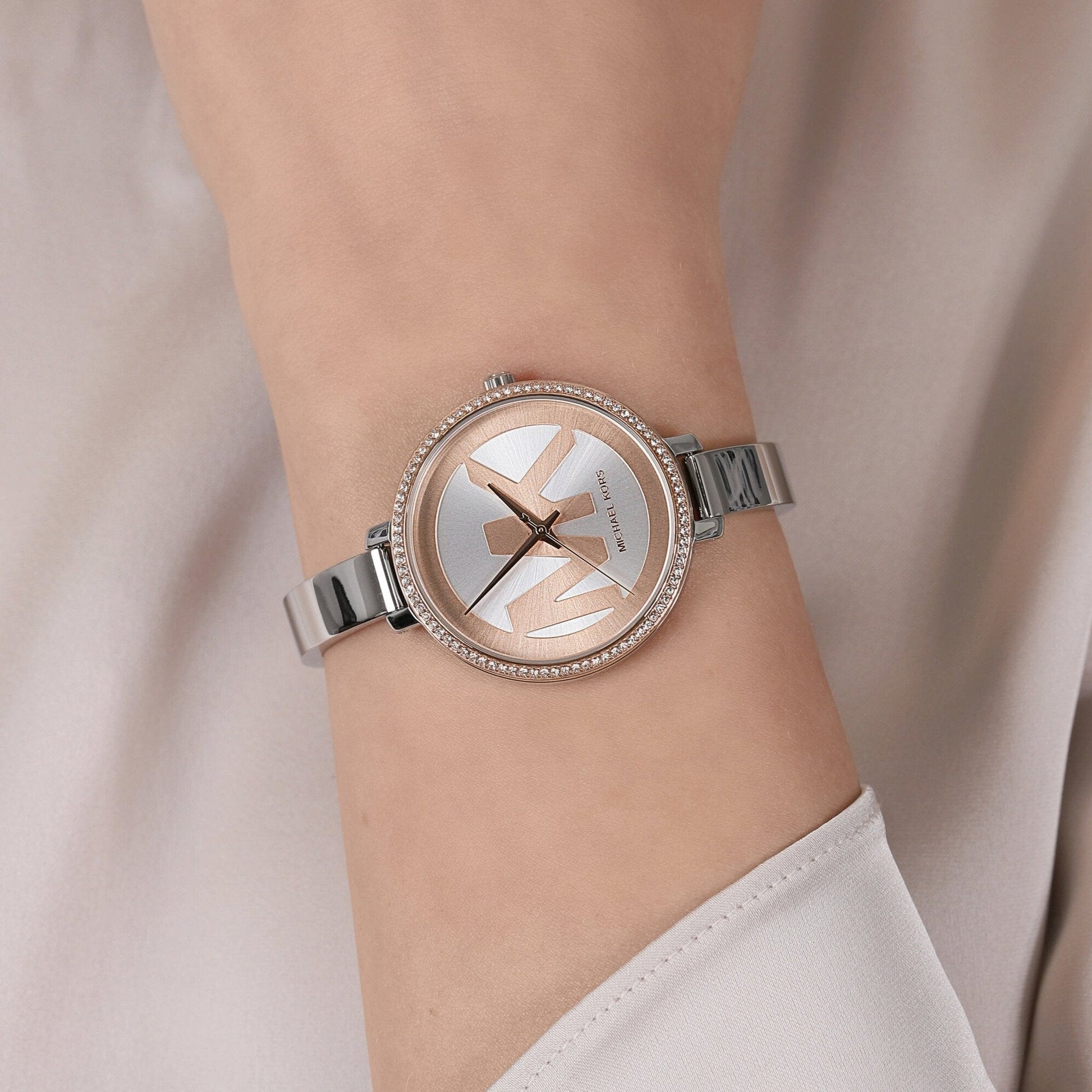  Shop Authentic Michael Kors Jaryn Quartz Gold Dial Black Steel Strap Watch For Women - MK4544 - Luxxuri