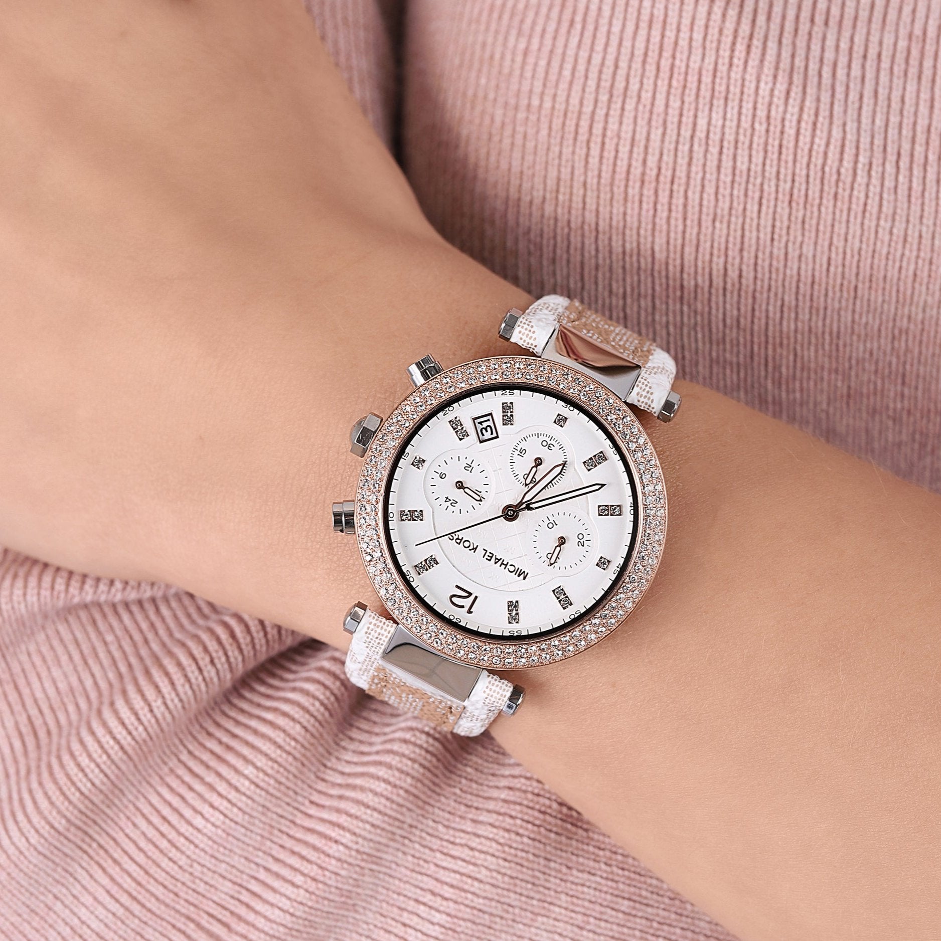  Shop Authentic Michael Kors Parker Chronograph White Dial Two Tone Leather Strap Watch For Women - MK6950 - Luxxuri