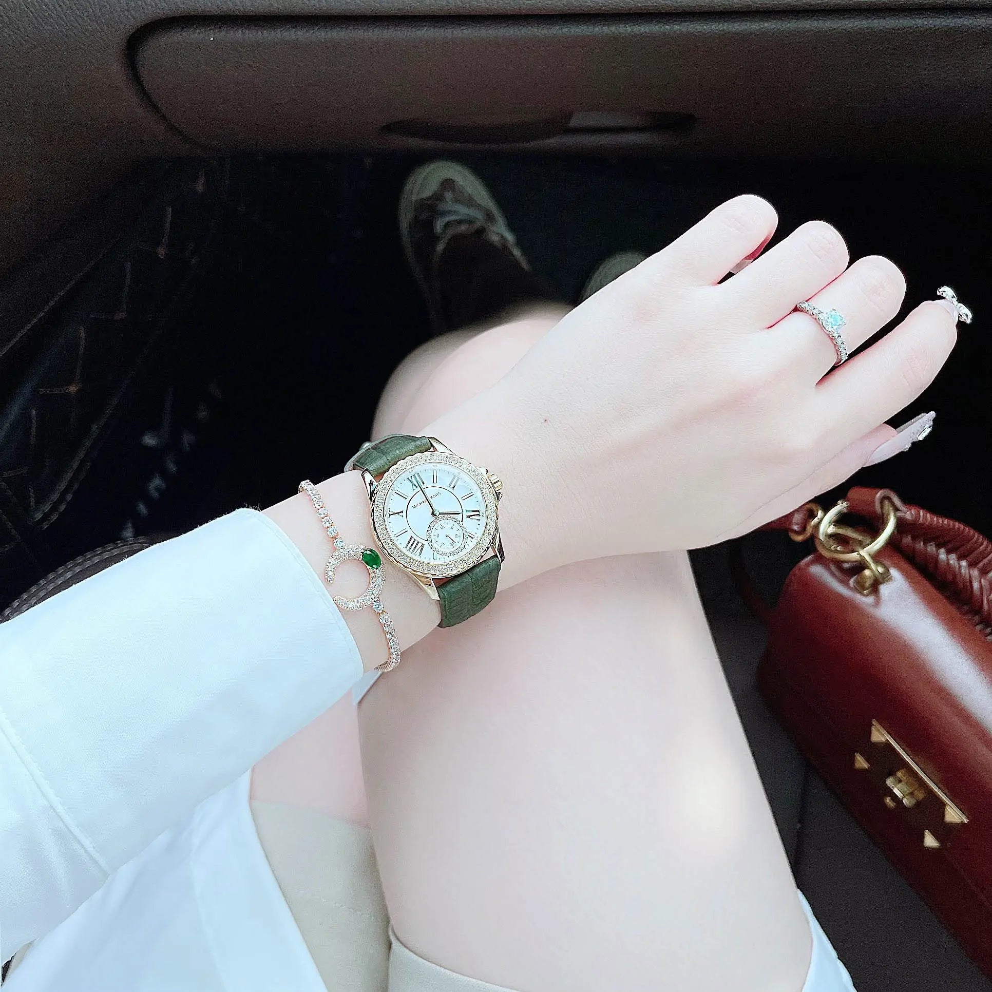  Shop Authentic Michael Kors Mini Everest Crystals White Dial Green Leather Strap Watch for Women - MK4720 - Luxxuri