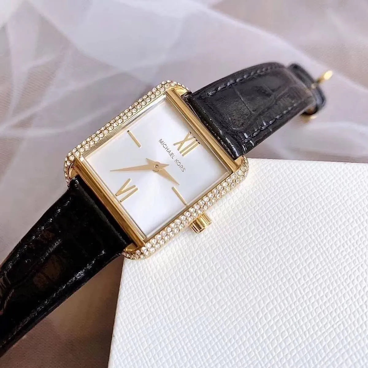  Shop Authentic Michael Kors Lake Quartz White Dial Black Leather Strap Watch For Women - MK2762 - Luxxuri