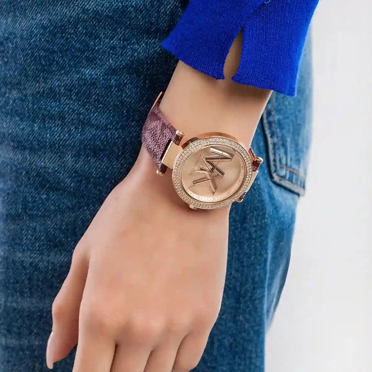  Shop Authentic Michael Kors Parker Rose Gold Dial Maroon Leather Strap Watch For Women - MK2974 - Luxxuri