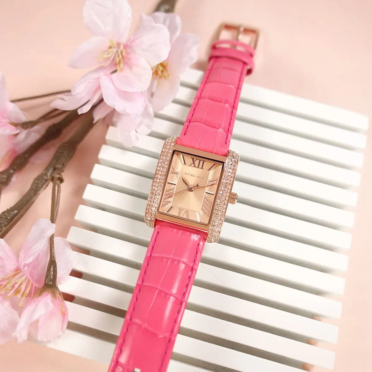  Shop Authentic Michael Kors Emery Quartz Diamonds Rose Gold Dial Pink Leather Strap Watch For Women - MK2984 - Luxxuri
