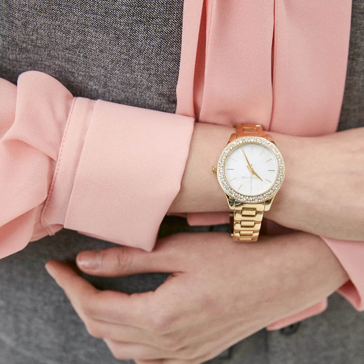  Shop Authentic Michael Kors Liliane Mother of Pearl White Dial Gold Steel Strap Watch For Women - MK4555 - Luxxuri