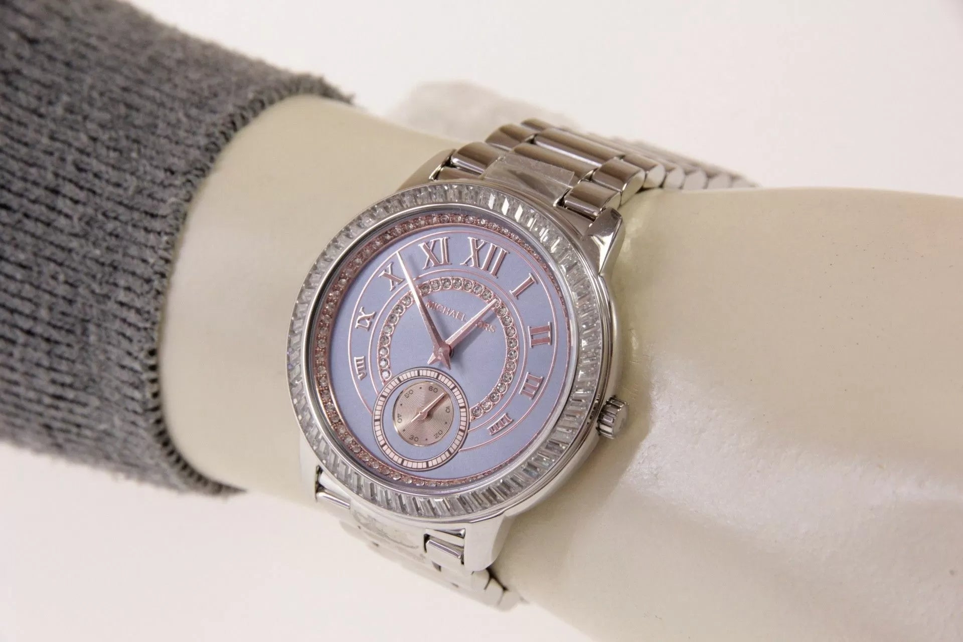  Shop Authentic Michael Kors Madelyn Quartz Blue Dial Silver Steel Strap Watch For Women - MK6286 - Luxxuri