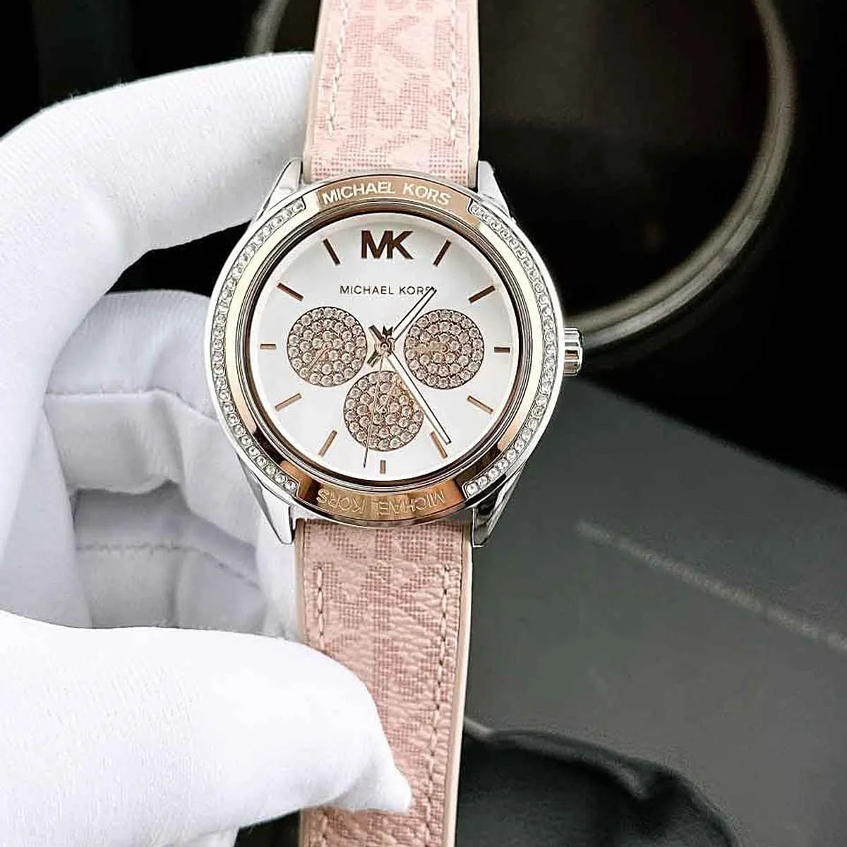  Shop Authentic Michael Kors Multifunction Silver Dial Pink Leather Strap Watch For Women - MK7206 - Luxxuri