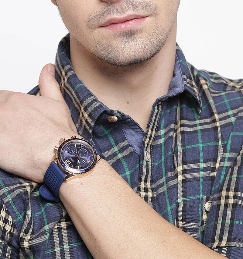  Shop Authentic Guess Fleet Blue Dial Blue Rubber Strap Watch for Men - W0971G3 - Luxxuri