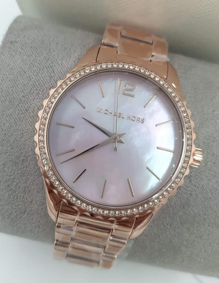  Shop Authentic Michael Kors Layton Three Hand Pink Dial Rose Gold Steel Strap Watch For Women - MK6848 - Luxxuri