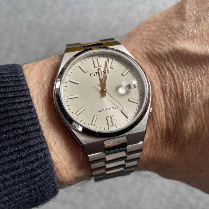  Shop Authentic Citizen Tsuyosa Automatic Oatmeal White Dial Silver Steel Strap Watch For Men - NJ0151-88W - Luxxuri