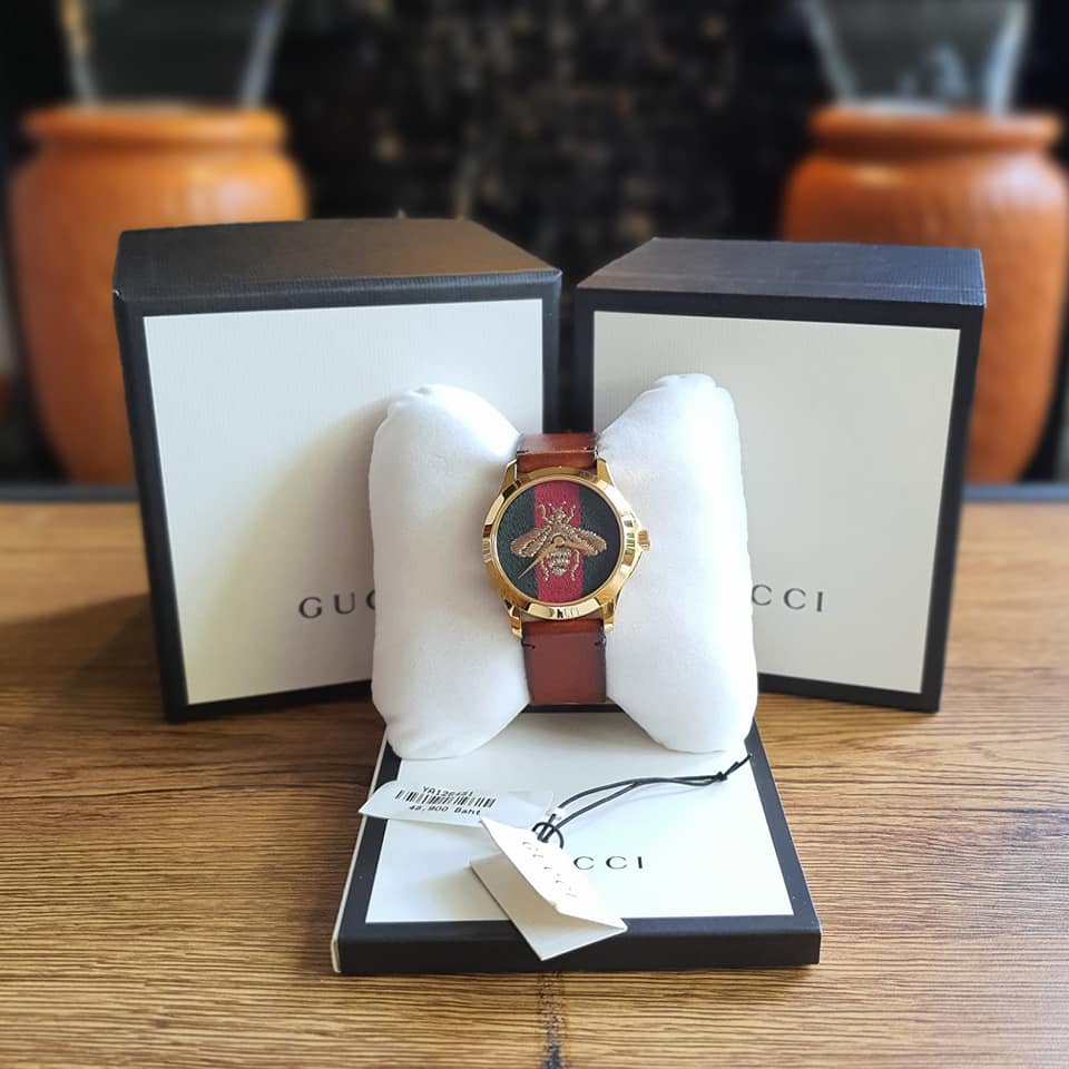  Shop Authentic Gucci G Timeless Quartz Green & Red Dial Brown Leather Strap Watch For Men - YA126451 - Luxxuri