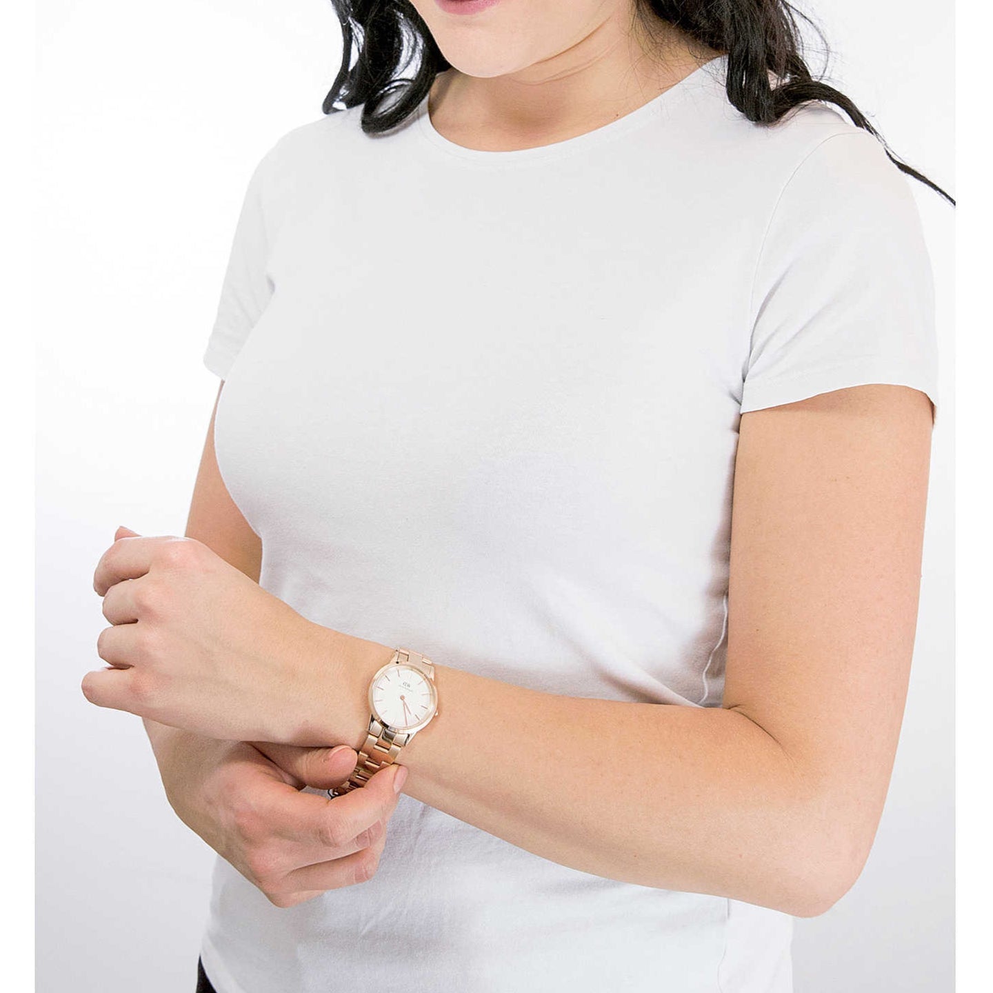 Shop Authentic Daniel Wellington Iconic Link White Dial Rose Gold Steel Strap Watch For Women - DW00100211 - Luxxuri