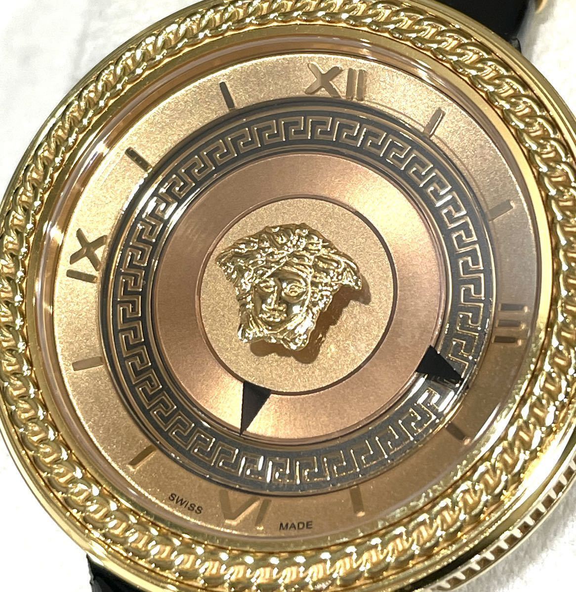  Shop Authentic Versace V Metal Icon Gold Dial Black & Gold Strap Watch for Women - VLC030014 - Luxxuri