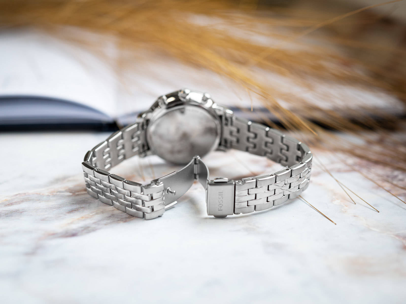  Shop Authentic Fossil Neutra Chronograph Silver Dial Silver Steel Strap Watch for Women - ES5217 - Luxxuri