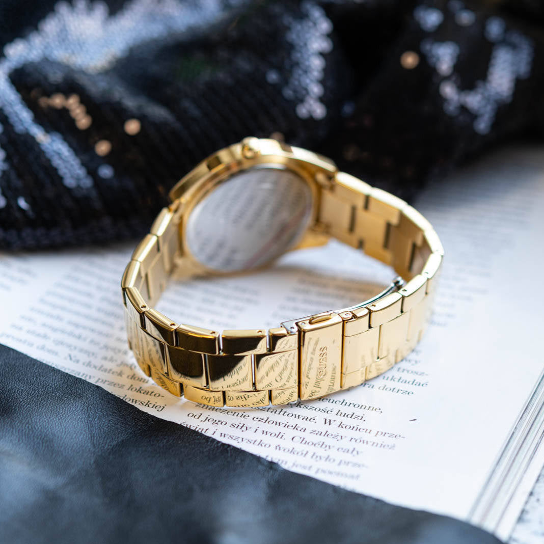  Shop Authentic Guess Cubed Analog Gold Dial Gold Steel Strap Watch For Women - GW0606L2 - Luxxuri