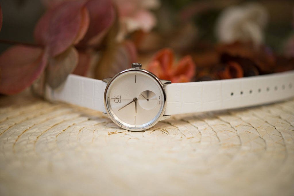  Shop Authentic Calvin Klein Accent Silver Dial White Leather Strap Watch for Women - K2Y231K6 - Luxxuri