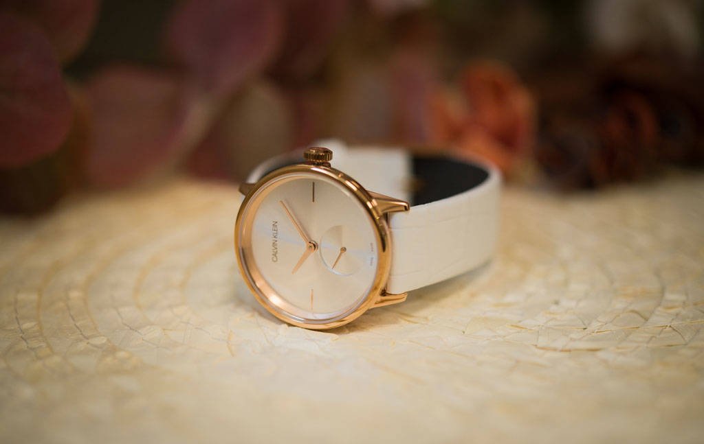  Shop Authentic Calvin Klein Accent Silver Dial White Leather Strap Watch for Women - K2Y236K6 - Luxxuri