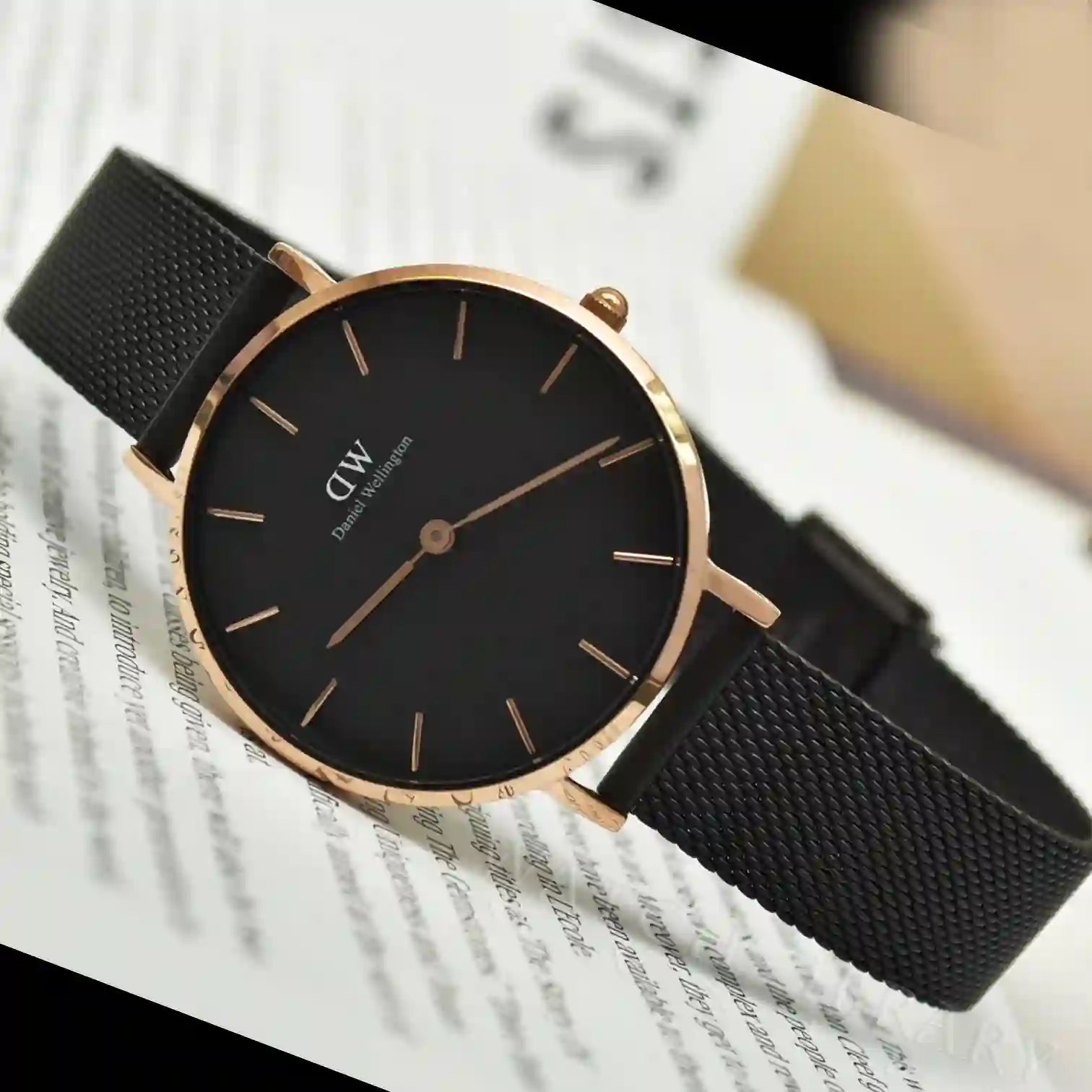  Shop Authentic Daniel Wellington Petite Ashfield Black Dial Black Mesh Bracelet Watch Watch For Women - DW00100201 - Luxxuri
